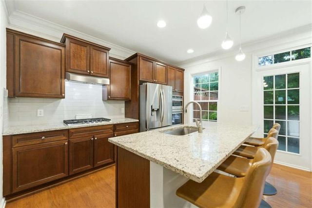 3976 Old Atlanta Station Court 8, Atlanta, GA 30339