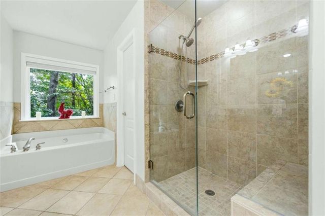 3976 Old Atlanta Station Court 8, Atlanta, GA 30339