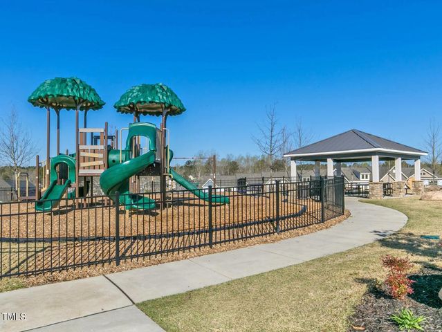 518 Retreat Lane, Wake Forest, NC 27587