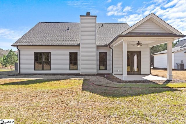206 Palmetto Farms Way, Pelzer, SC 29669