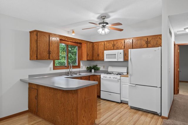 2250 Van Sloun Road, Chaska, MN 55318