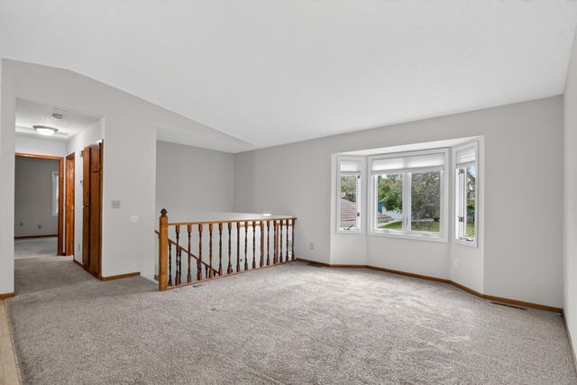 2250 Van Sloun Road, Chaska, MN 55318