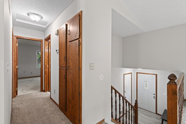 2250 Van Sloun Road, Chaska, MN 55318