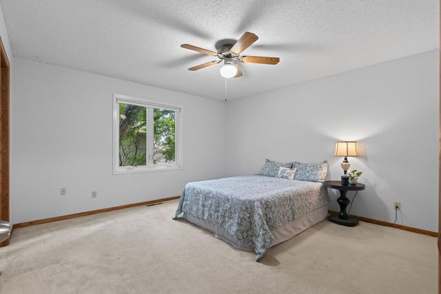 2250 Van Sloun Road, Chaska, MN 55318