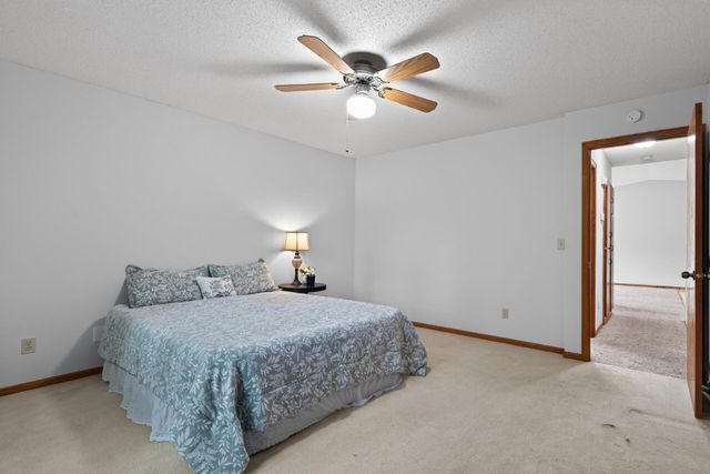 2250 Van Sloun Road, Chaska, MN 55318
