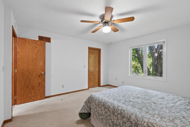 2250 Van Sloun Road, Chaska, MN 55318