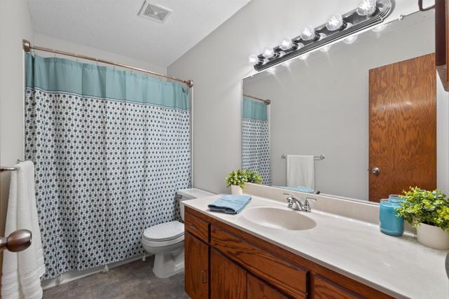 2250 Van Sloun Road, Chaska, MN 55318