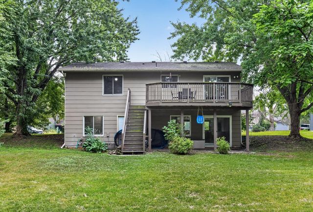 2250 Van Sloun Road, Chaska, MN 55318