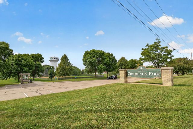 2250 Van Sloun Road, Chaska, MN 55318