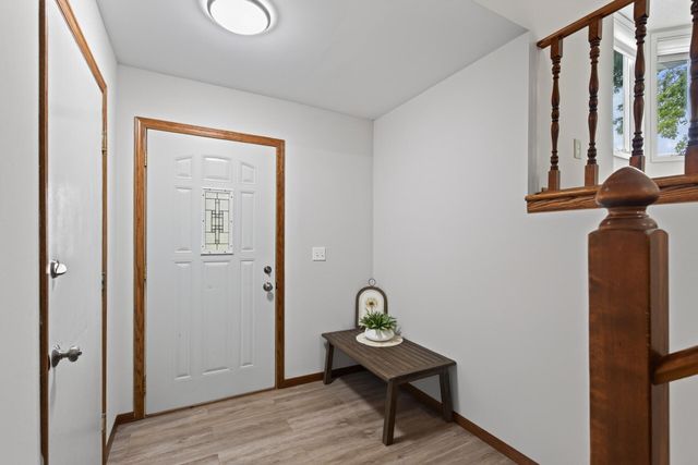 2250 Van Sloun Road, Chaska, MN 55318