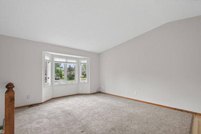 2250 Van Sloun Road, Chaska, MN 55318