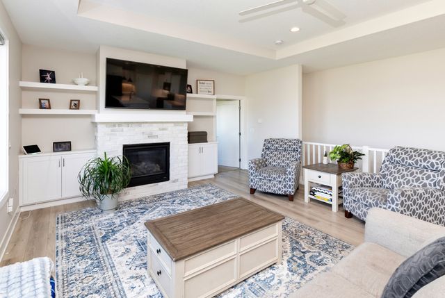 401 Oakford Lane, Polk City, IA 50226