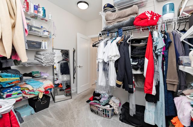 401 Oakford Lane, Polk City, IA 50226