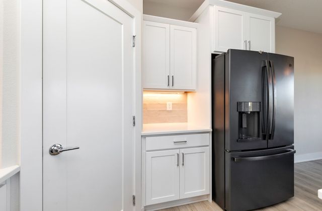 401 Oakford Lane, Polk City, IA 50226