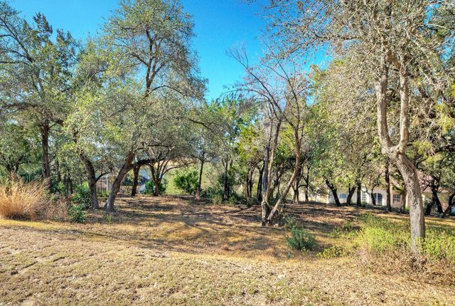 1311 Osprey Ridge LOOP, Lago Vista, TX 78645