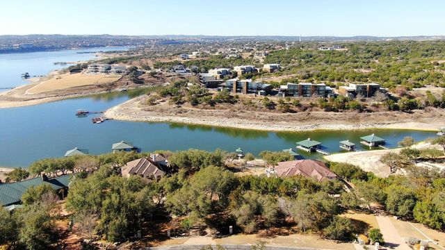 1311 Osprey Ridge LOOP, Lago Vista, TX 78645