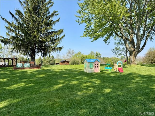 4130 Tennessee Circle, Eden, NY 14057
