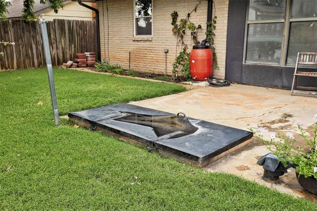 128 W Parkland Drive, Yukon, OK 73099