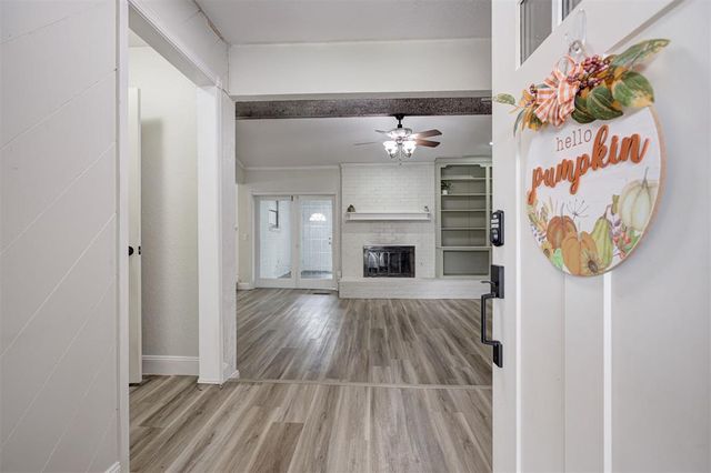 128 W Parkland Drive, Yukon, OK 73099