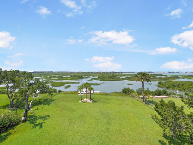 205 Coquina Ave, St Augustine, FL 32080