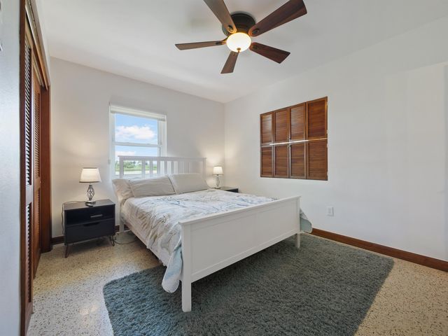 205 Coquina Ave, St Augustine, FL 32080