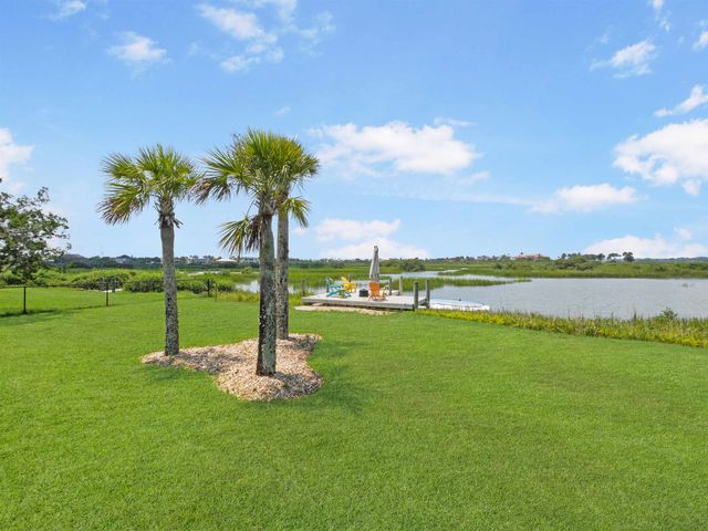 205 Coquina Ave, St Augustine, FL 32080