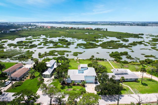 205 Coquina Ave, St Augustine, FL 32080