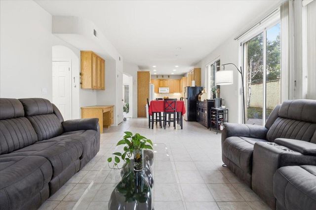 34 Whitman Circle, Salinas, CA 93906