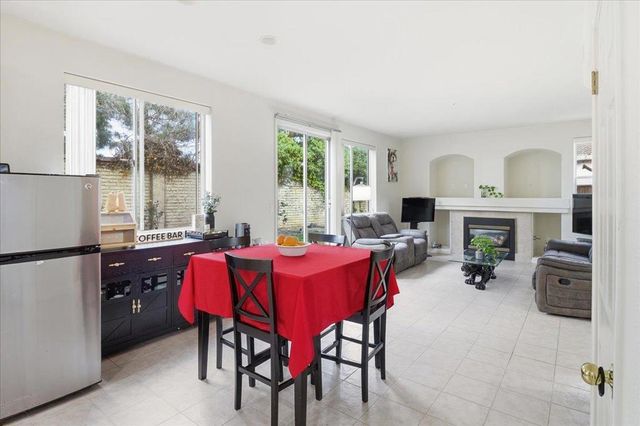 34 Whitman Circle, Salinas, CA 93906