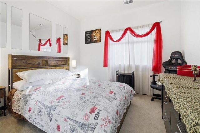 34 Whitman Circle, Salinas, CA 93906