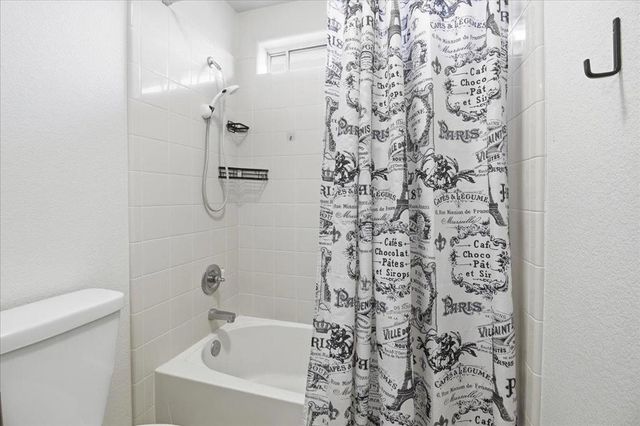 34 Whitman Circle, Salinas, CA 93906