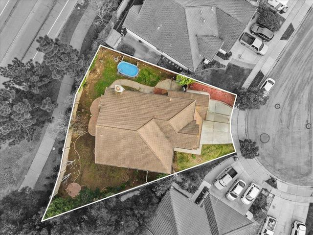 34 Whitman Circle, Salinas, CA 93906