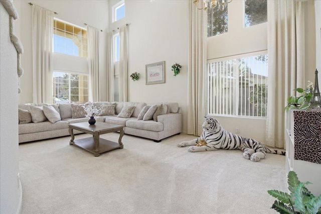 34 Whitman Circle, Salinas, CA 93906