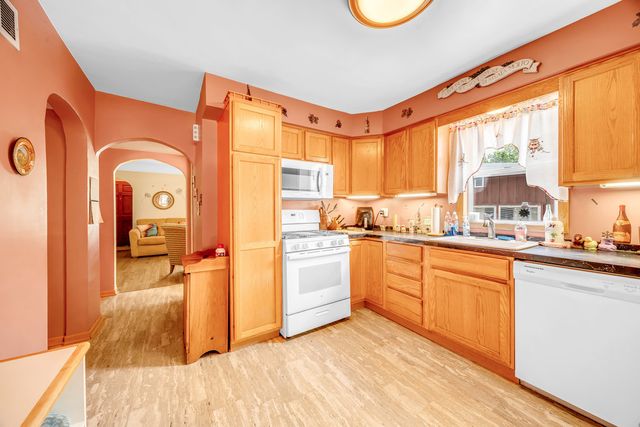 2715 Orchard Street, Blue Island, IL 60406