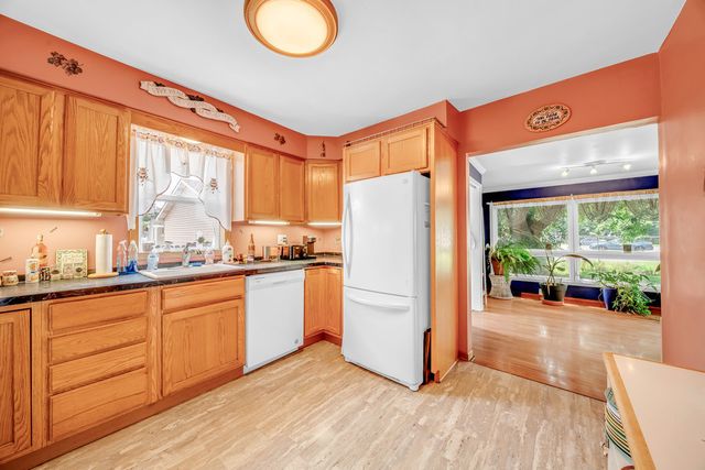 2715 Orchard Street, Blue Island, IL 60406