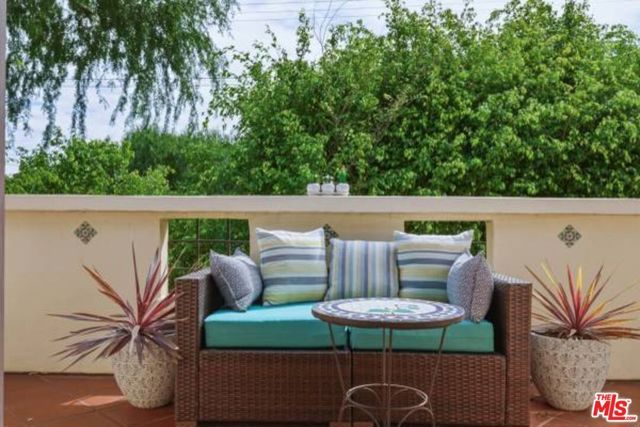 4170 Ince Boulevard B, Culver City, CA 90232