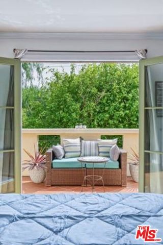 4170 Ince Boulevard B, Culver City, CA 90232