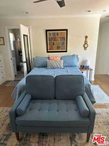 4170 Ince Boulevard B, Culver City, CA 90232