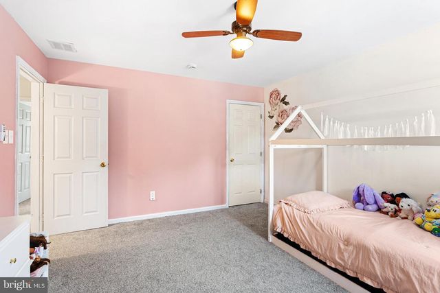 122 FOX RUN, Woolwich Twp, NJ 08085