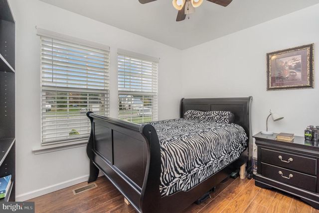 3118 SUNDOWN DR, Chambersburg, PA 17202
