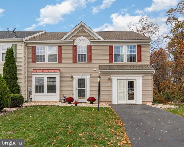 3118 SUNDOWN DR, Chambersburg, PA 17202