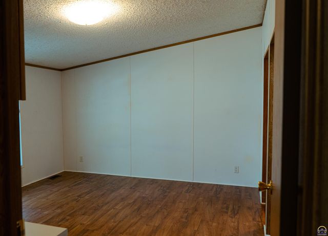 429 NE Grattan ST, Topeka, KS 66616