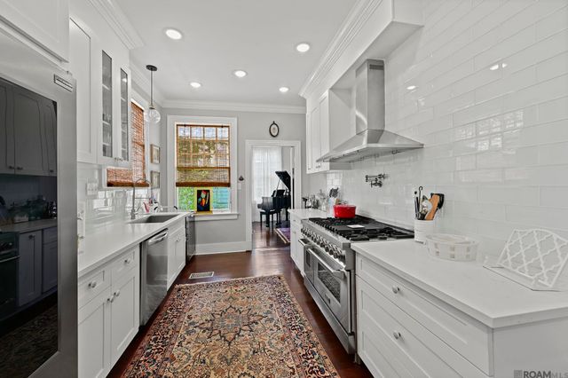 717 Camelia Ave, Baton Rouge, LA 70806