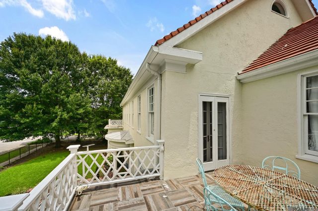 717 Camelia Ave, Baton Rouge, LA 70806