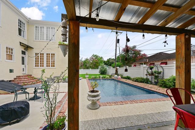717 Camelia Ave, Baton Rouge, LA 70806