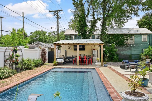 717 Camelia Ave, Baton Rouge, LA 70806