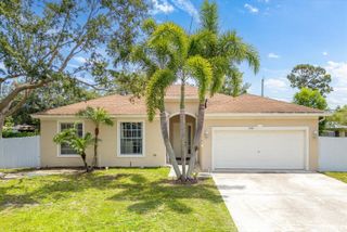 2481 SE Berkshire Boulevard, Port St Lucie, FL 34952