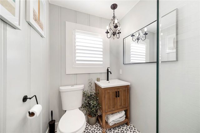 125 Santa Paula, Oxnard, CA 93035