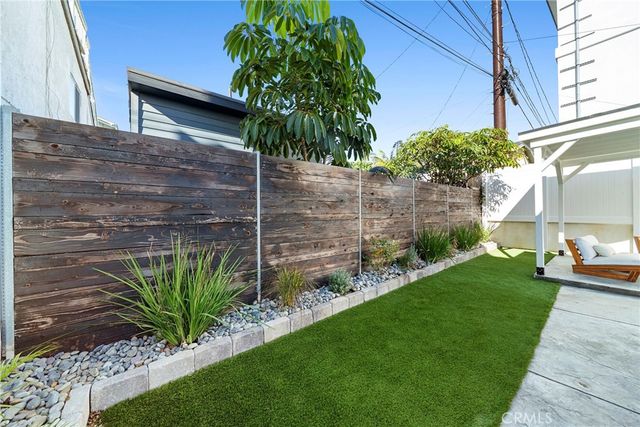 125 Santa Paula, Oxnard, CA 93035