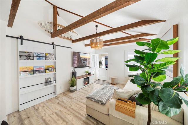 125 Santa Paula, Oxnard, CA 93035